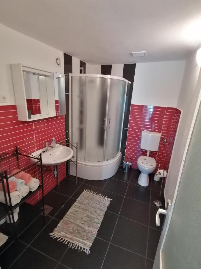 Апартаменти Apartman Nora Хвар Екстер'єр фото