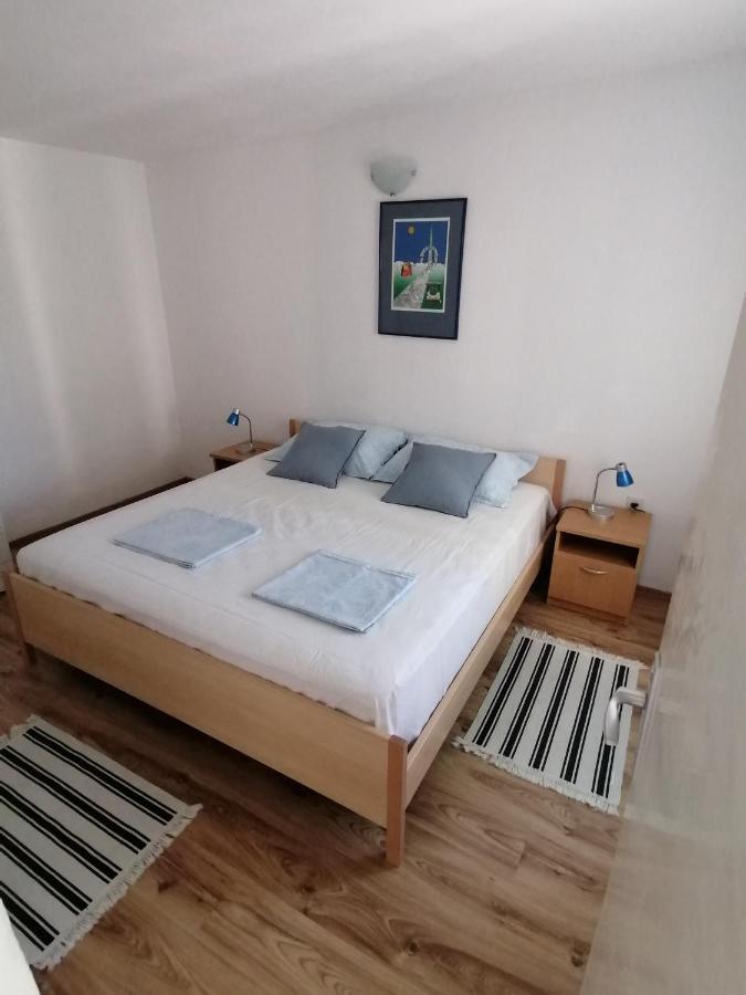 Апартаменти Apartman Nora Хвар Екстер'єр фото