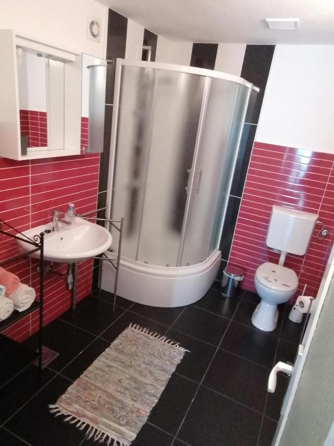 Апартаменти Apartman Nora Хвар Екстер'єр фото